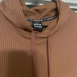NWOT Under Armour Bronze Lightweight Hoodie